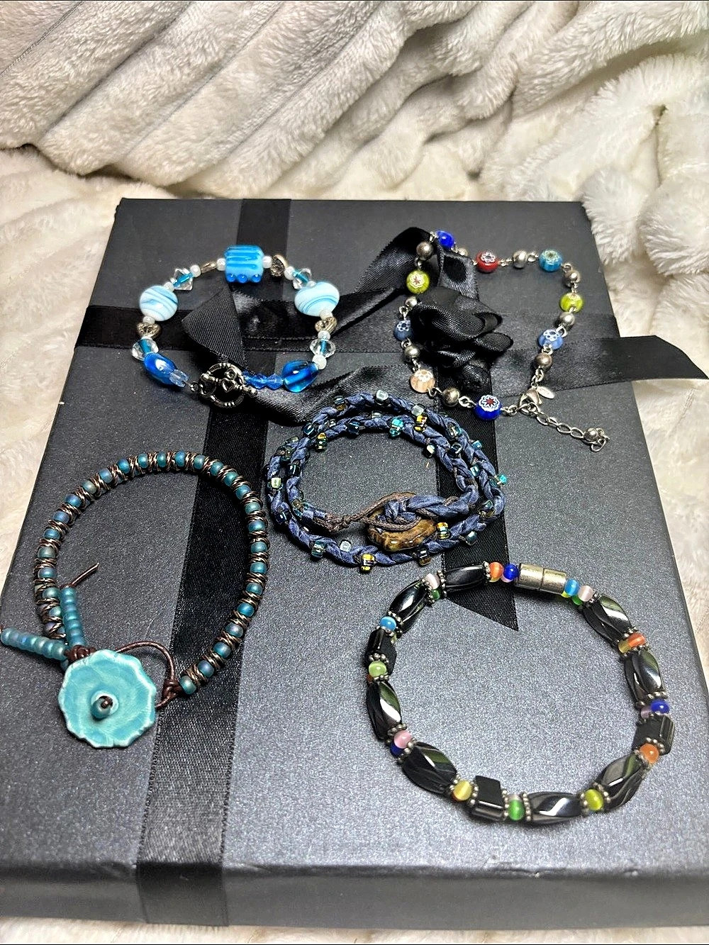 5 Beaded Bracelet Set in Blue & Black Like New